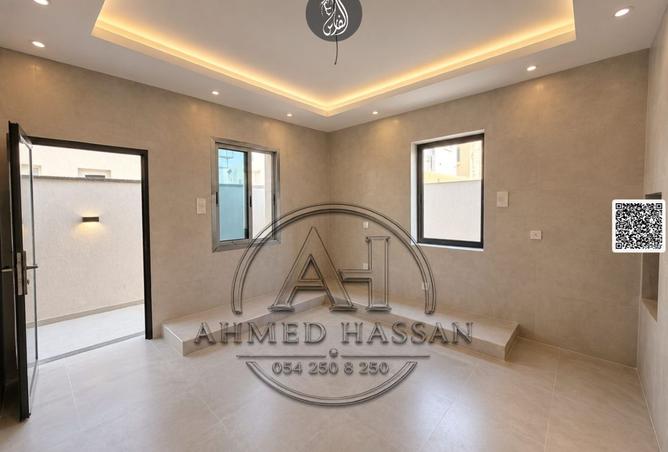 122477932 - Property Image 2