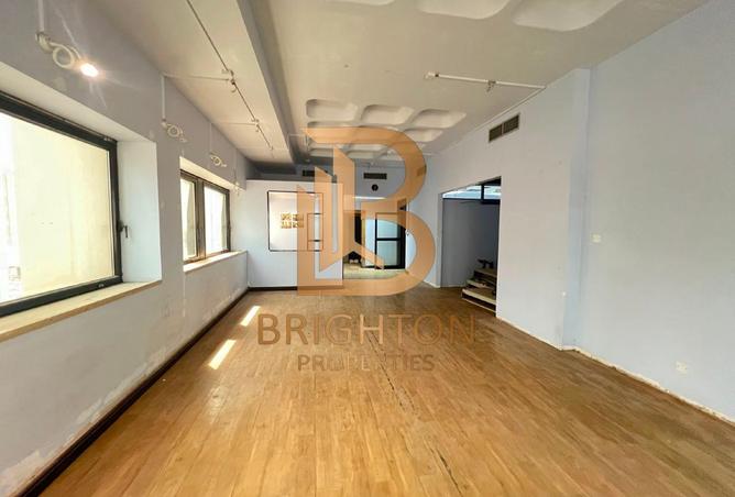 129736610 - Property Main Image