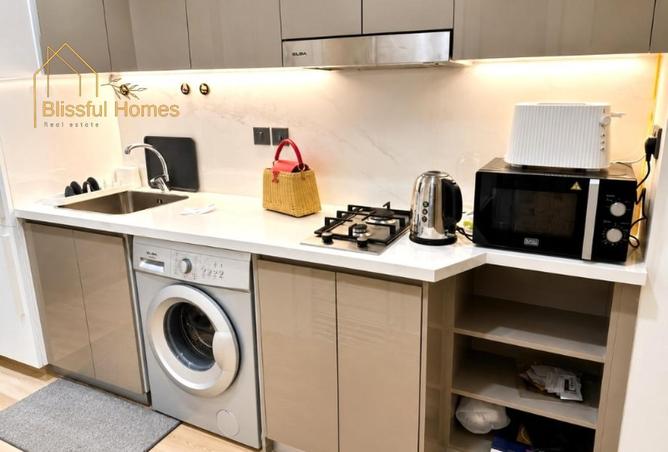 94027757 - Property Image 3