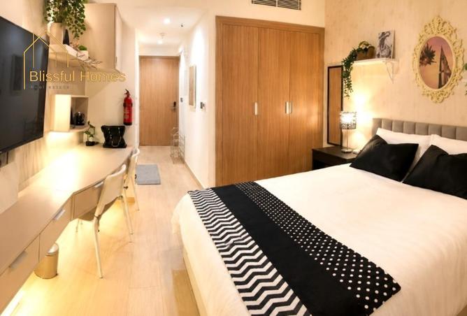 94027757 - Property Main Image