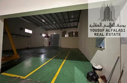 Warehouse - Studio - 2 Bathrooms for rent in Umm Dir - Umm Al Quwain