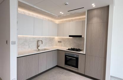 Apartment - 1 - 2 for rent in Binghatti Ivory - Dubai Healthcare City 2 - Al Jaddaf - Dubai