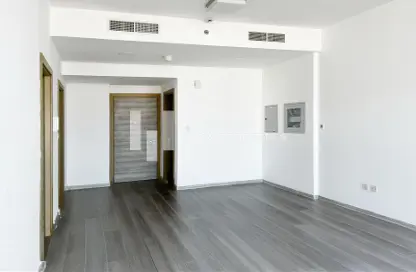 شقة - غرفة نوم - 1 حمام للايجار في بلوم تاورز سي - ابراج بلووم - الضاحية 10 - قرية جميرا الدائرية - دبي