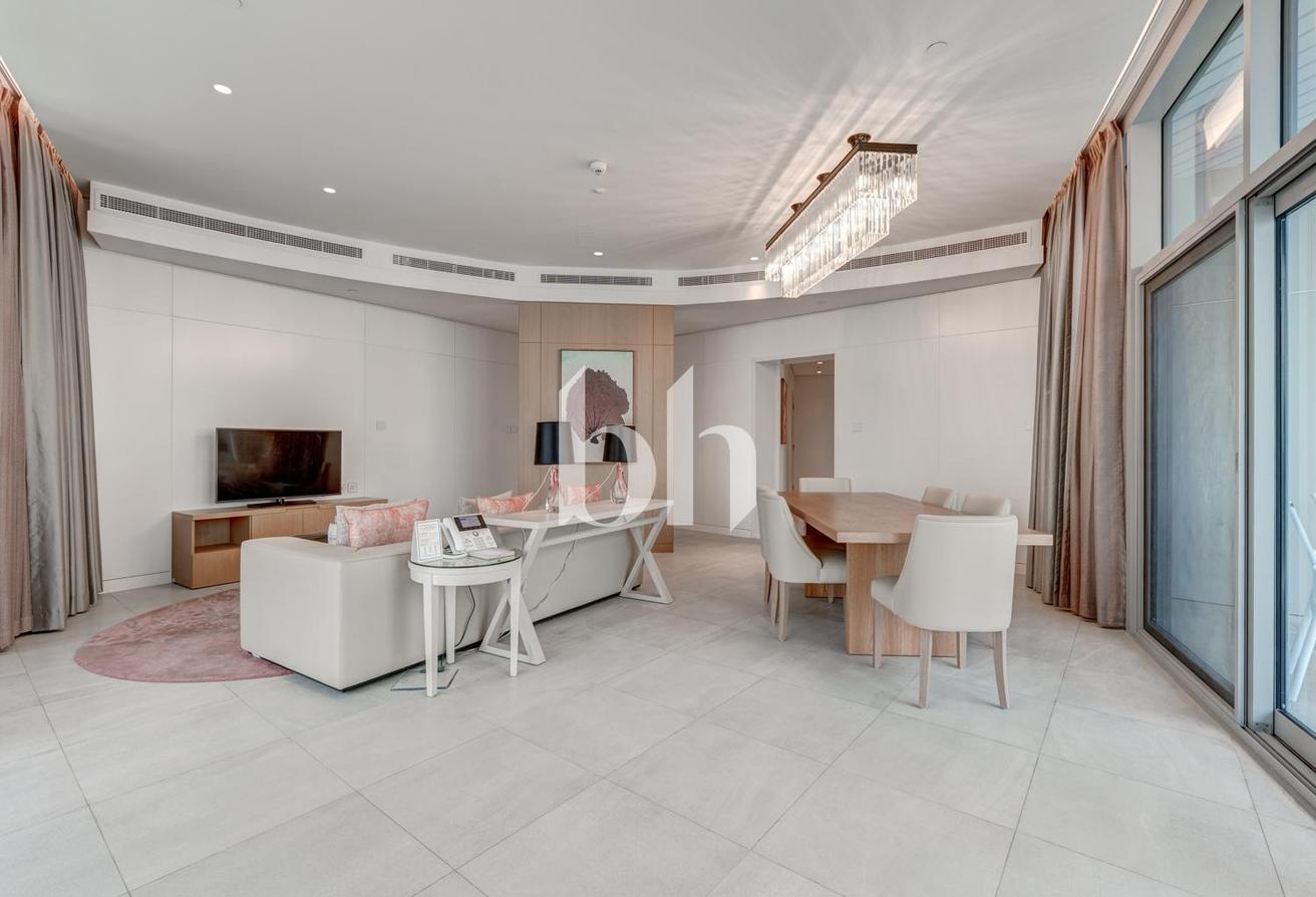 Furnished | Bills Inclusive | Panoramic Creek View photo 3