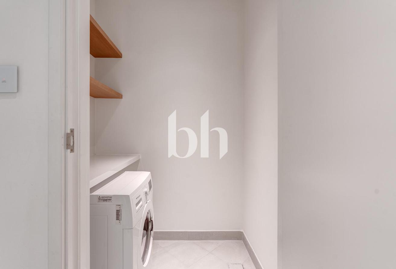 Furnished | Bills Inclusive | Panoramic Creek View photo 22