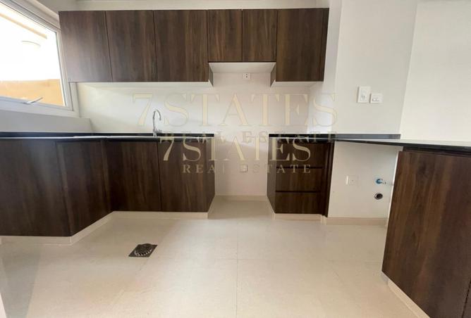 132000179 - Property Image 3