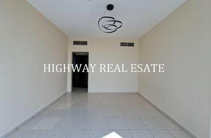Apartment - 2 - 3 for rent in Sahara Tower 1 - Sahara Complex - Al Nahda - Sharjah