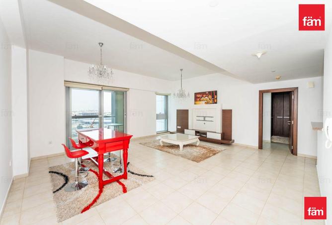 75998417 - Property Image 3