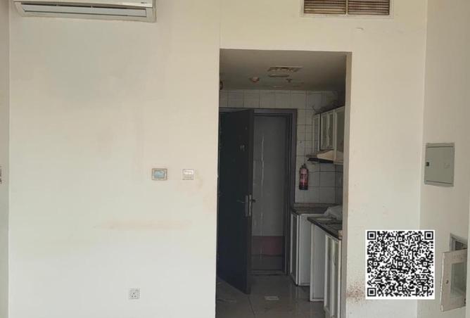 80272208 - Property Image 3