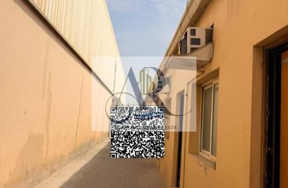 Labor Camp - Studio - 7+ Bathrooms for rent in Al Sajaa S - Al Sajaa - Sharjah