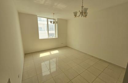 Apartment - 1 - 1 for rent in Muweileh Community - Muwaileh Commercial - Sharjah
