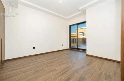 Townhouse - 4 - 4 for rent in Portofino - Damac Lagoons - Dubai