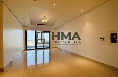 Apartment - 2 Bedrooms - 3 Bathrooms for rent in Al Garhoud - Dubai