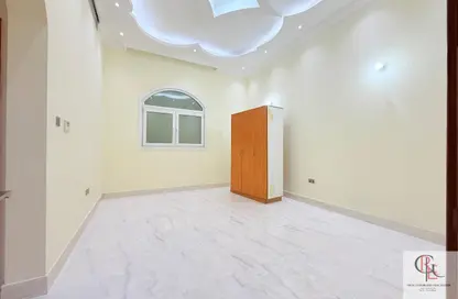 شقة - 1 حمام للايجار في مركز محمد بن زايد - مدينة محمد بن زايد - أبوظبي