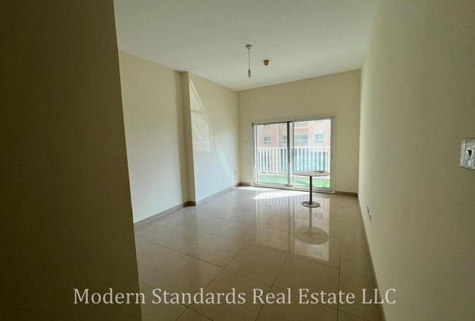 69504640 - Property Main Image