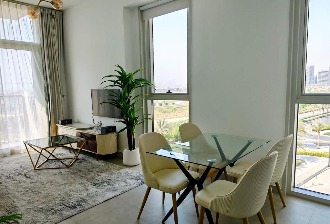 FULLY FURNISHED 2BR| READY| CORNER UNIT