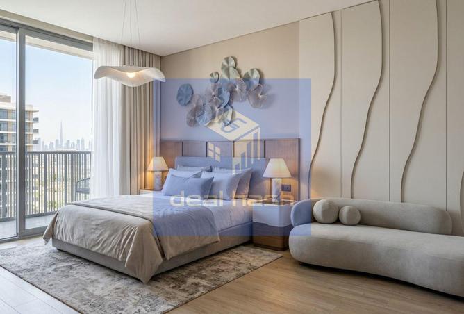 Studio with Private Pool | High Floor |