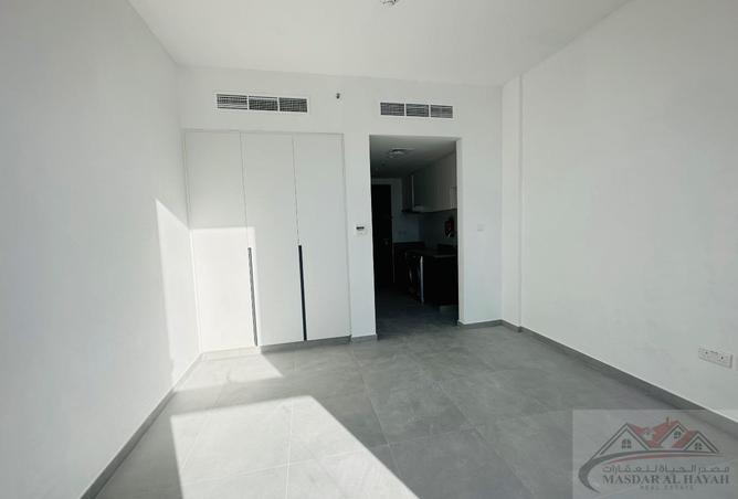 131123135 - Property Image 2
