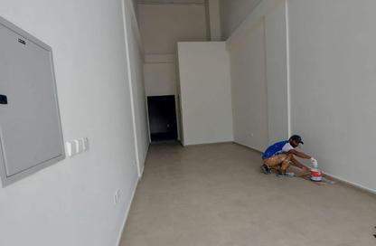 متجر - استوديو - 1 حمام للايجار في فلل الروضة 2 - 2  الروضة - الروضة - عجمان