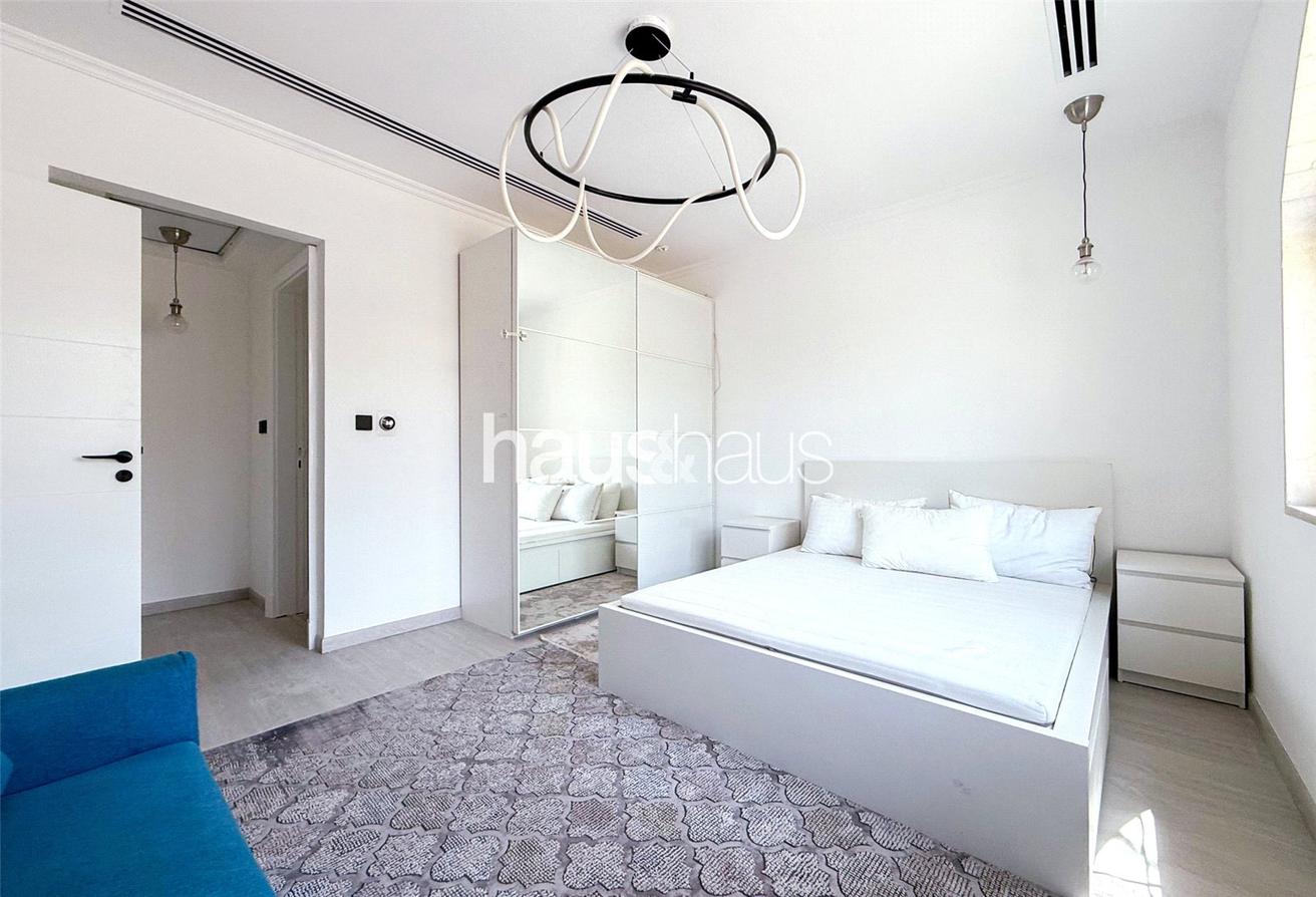 Modern | Upgraded | Stunning Private Pool photo 9