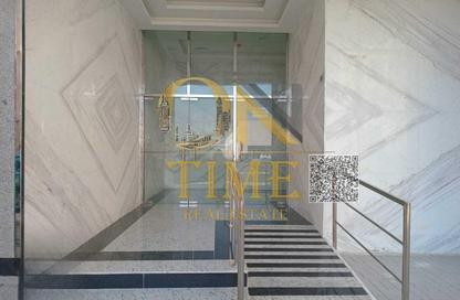 عمارة بالكامل - 8 غرف نوم - 8 حمامات للبيع في عجمان الصناعية 1 - المنطقة الصناعية - عجمان