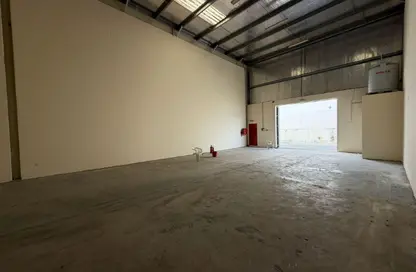 Warehouse - Studio - 1 Bathroom for rent in Industrial Area 18 - Sharjah Industrial Area - Sharjah