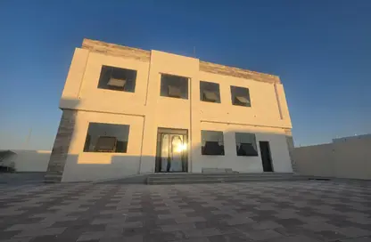 Villa - 5 Bedrooms - 7 Bathrooms for rent in Madinat Al Riyad - Abu Dhabi
