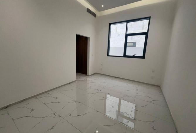 72721915 - صورة العقار 2