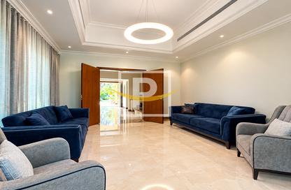 Villa - 4 - 5 for rent in Cluster 12 - Jumeirah Islands - Dubai