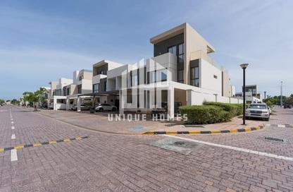 Townhouse - 3 Bedrooms - 5 Bathrooms for sale in Faya at Bloom Gardens - Bloom Gardens - Al Salam Street - Abu Dhabi Townhouse - 3 Bedrooms - 5 Bathrooms for sale in Faya at Bloom Gardens - Bloom Gardens - Al Salam Street - Abu Dhabi