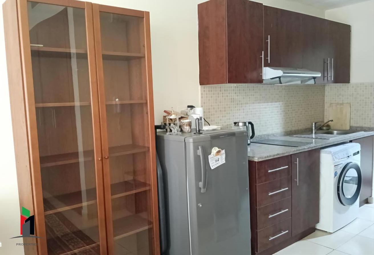 Furnished Studio | Vacant | Opp Aquila School photo 7