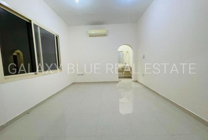 122436402 - Property Main Image