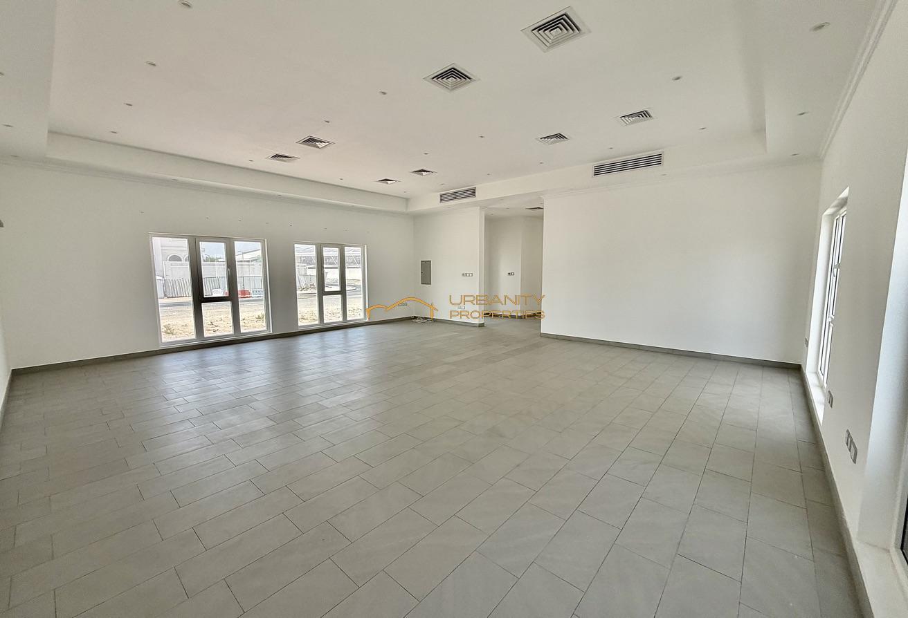 Luxury 6-Bedroom Villa for Rent in Nad Al Sheba photo 17