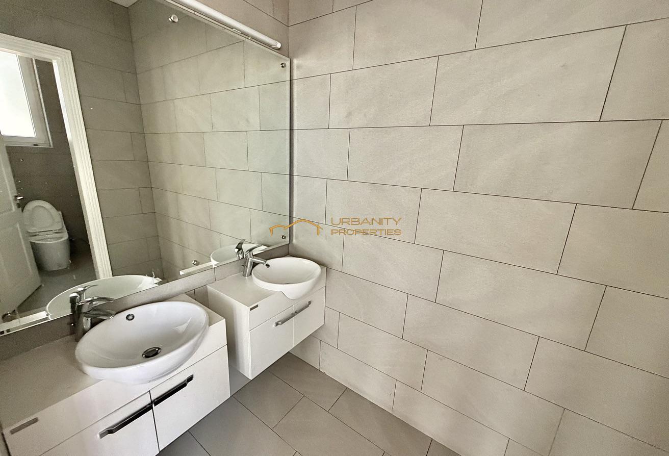 Luxury 6-Bedroom Villa for Rent in Nad Al Sheba photo 27