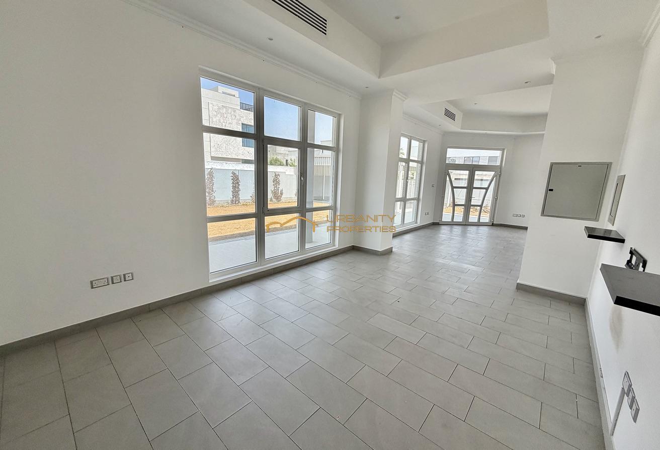Luxury 6-Bedroom Villa for Rent in Nad Al Sheba photo 6