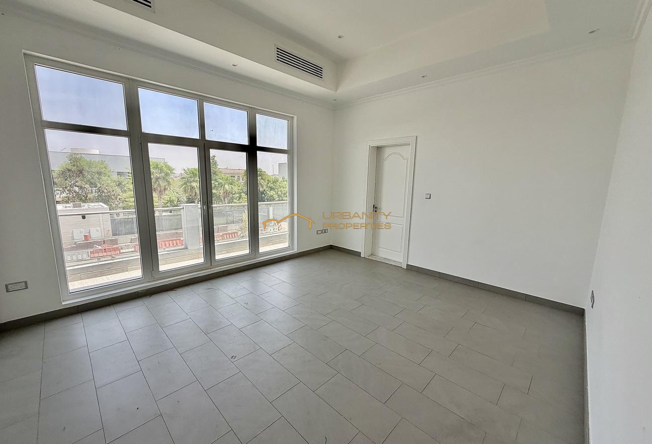 Luxury 6-Bedroom Villa for Rent in Nad Al Sheba photo 13