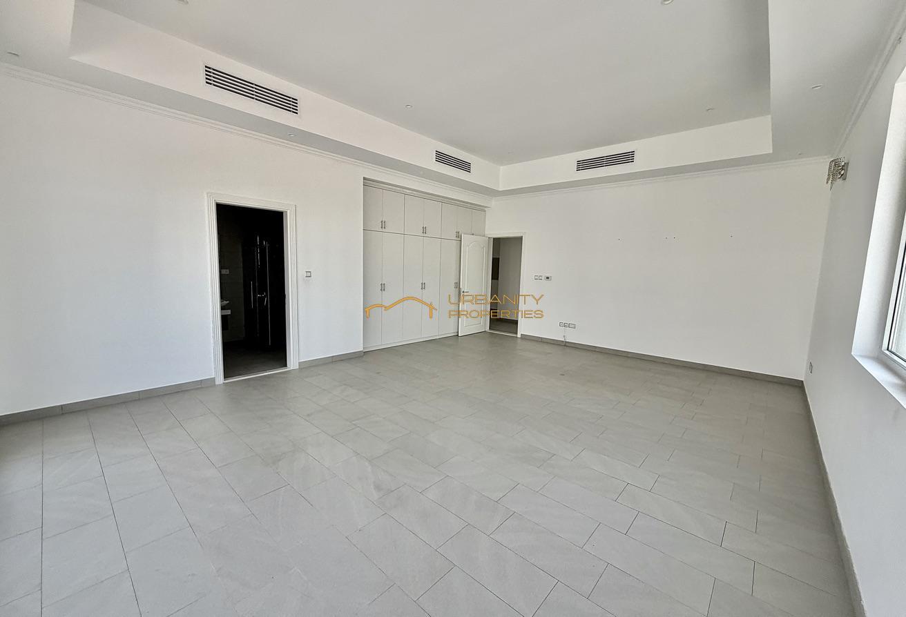 Luxury 6-Bedroom Villa for Rent in Nad Al Sheba photo 8