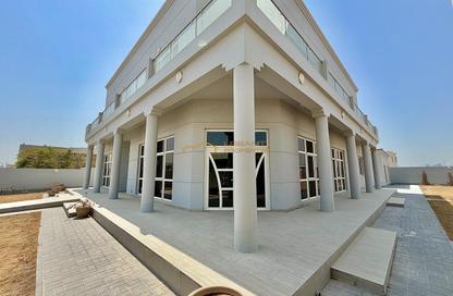Villa - 6 - 7 for rent in Nad Al Sheba - Dubai Villa - 6 - 7 for rent in Nad Al Sheba - Dubai