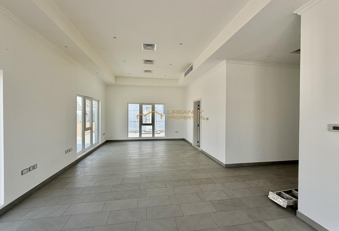 Luxury 6-Bedroom Villa for Rent in Nad Al Sheba photo 18