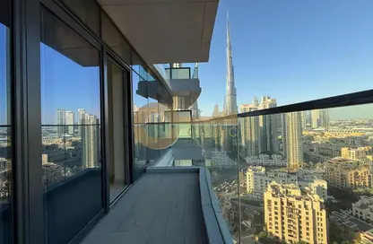 Apartment - 2 Bedrooms - 3 Bathrooms for sale in Imperial Avenue - Downtown Dubai - Dubai