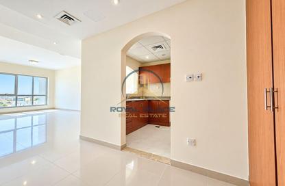 Apartment - 1 - 2 for rent in Lake Point Tower - JLT Cluster N - Jumeirah Lake Towers - Dubai