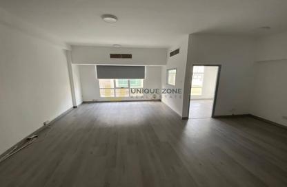 Office Space - Studio - 1 Bathroom for rent in Sarah Building - Al Garhoud - Dubai Office Space - Studio - 1 Bathroom for rent in Sarah Building - Al Garhoud - Dubai