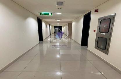 Apartment - 2 Bedrooms - 3 Bathrooms for rent in Tala Tower - Marina Square - Al Reem Island - Abu Dhabi