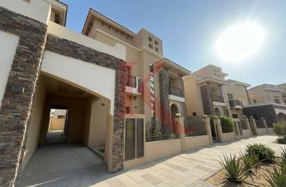 Villa - 5 - 6 for rent in Luluat Al Raha - Al Raha Beach - Abu Dhabi