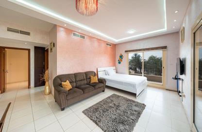 Apartment - 1 Bedroom - 2 Bathrooms for rent in Golf Apartments - Al Hamra Village - Ras Al Khaimah