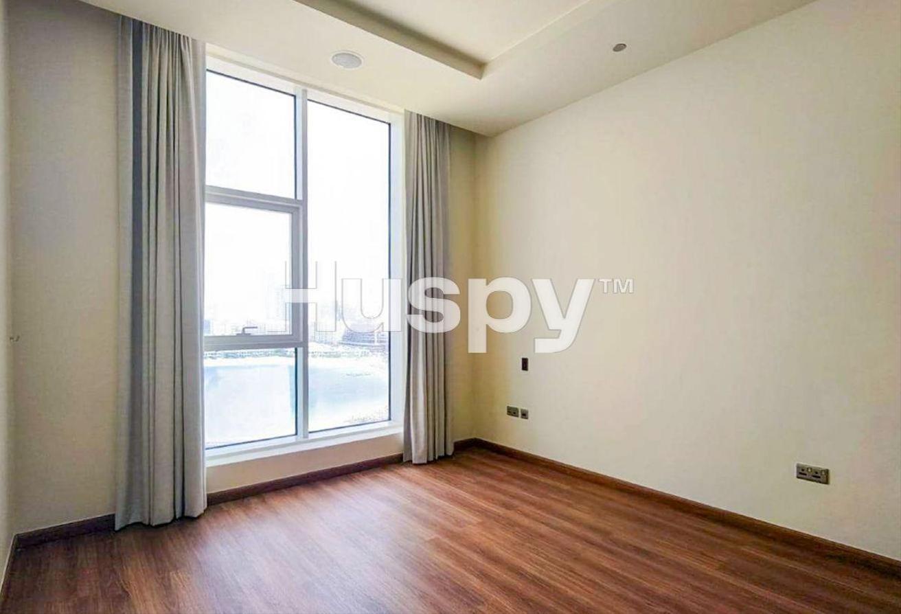 Ready to Move In | High Floor | Palm View photo 9