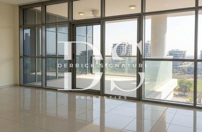 Apartment - 3 Bedrooms - 5 Bathrooms for rent in Golf Horizon A - Golf Horizon - Golf Town - Damac Hills - Dubai Apartment - 3 Bedrooms - 5 Bathrooms for rent in Golf Horizon A - Golf Horizon - Golf Town - Damac Hills - Dubai