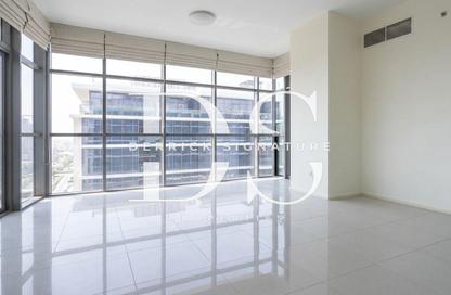 Apartment - 3 Bedrooms - 5 Bathrooms for rent in Golf Horizon A - Golf Horizon - Golf Town - Damac Hills - Dubai