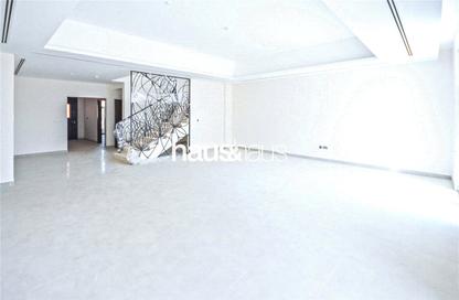 Townhouse - 5 Bedrooms - 6 Bathrooms for sale in Casa Familia - Green Community Motor City - Motor City - Dubai
