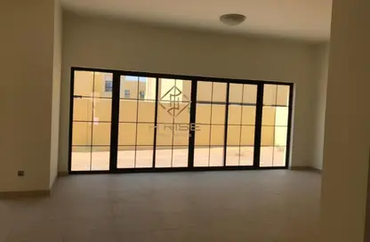 Villa - 4 Bedrooms - 5 Bathrooms for rent in Nad Al Sheba Villas - Nad Al Sheba 3 - Nad Al Sheba - Dubai